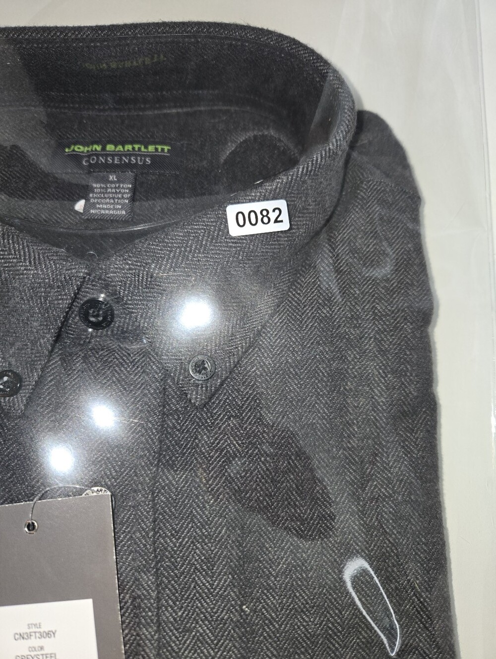 NWT John Bartlett-Consensus Men's XL - Dark Gray Herringbone Button-Down Shirt - Picture 6 of 7